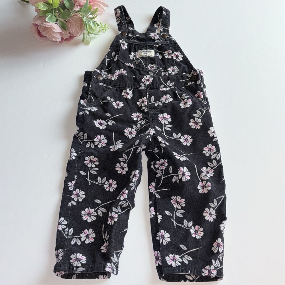 Osh Kosh vintage Overalls Girls 6 Monhs Black Corduroy With Daisy print